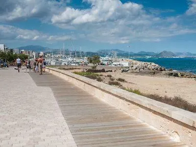 Wonderful, 100 Meters From The Beach. Διαμέρισμα